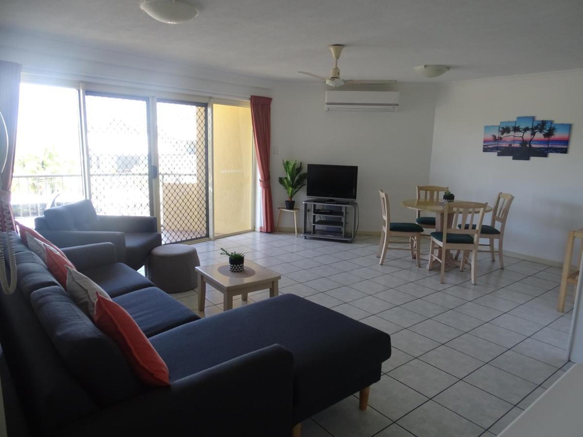 Alexander Beachfront Apartments Херви-Бэй Экстерьер фото